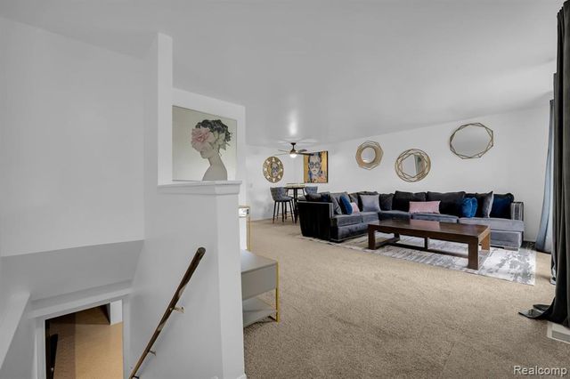 29454 Scarborough Drive, Warren, MI 48088