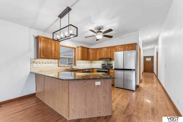 1564 Trumball Terrace, Plattsmouth, NE 68048