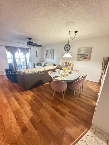 4751 NW 21st St 210, Lauderhill, FL 33313