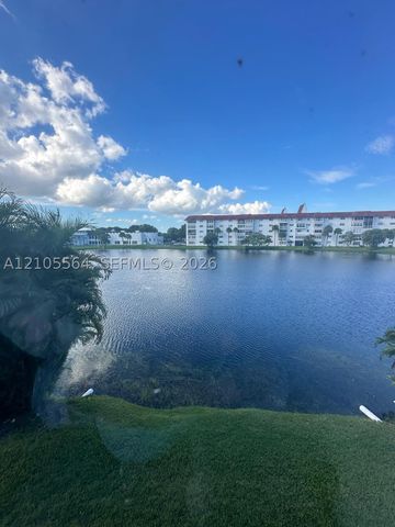 4751 NW 21st St 210, Lauderhill, FL 33313