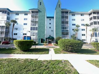 4751 NW 21st St 210, Lauderhill, FL 33313