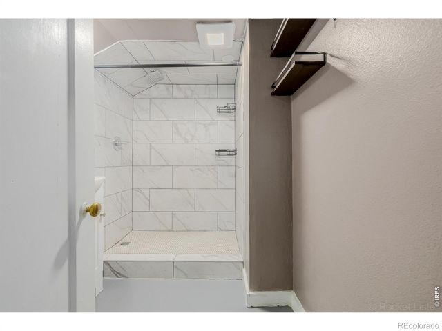 825 Gray Street, Lakewood, CO 80214