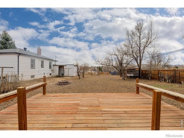 825 Gray Street, Lakewood, CO 80214