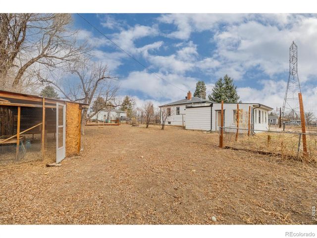 825 Gray Street, Lakewood, CO 80214