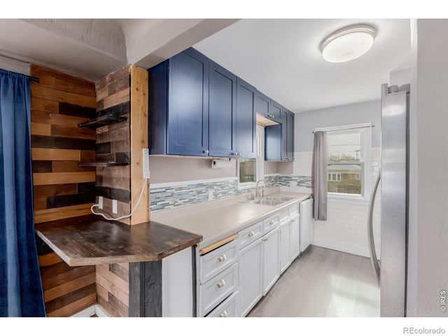 825 Gray Street, Lakewood, CO 80214