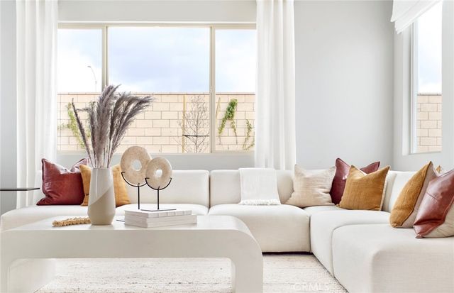 4635 Stratford Place, Perris, CA 92571