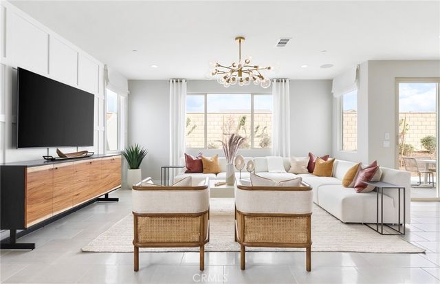 4635 Stratford Place, Perris, CA 92571