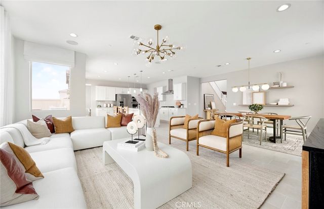 4635 Stratford Place, Perris, CA 92571