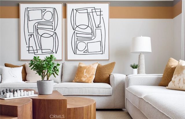 4635 Stratford Place, Perris, CA 92571