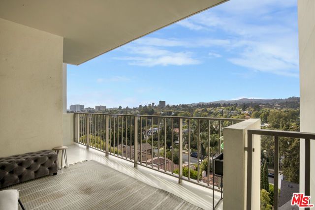 10433 Wilshire Boulevard 808, Los Angeles, CA 90024