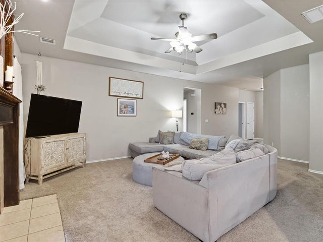 12516 SW 11th Street, Yukon, OK 73099