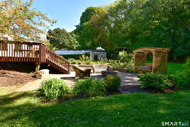 27 Gail Drive, Ellington, CT 06029