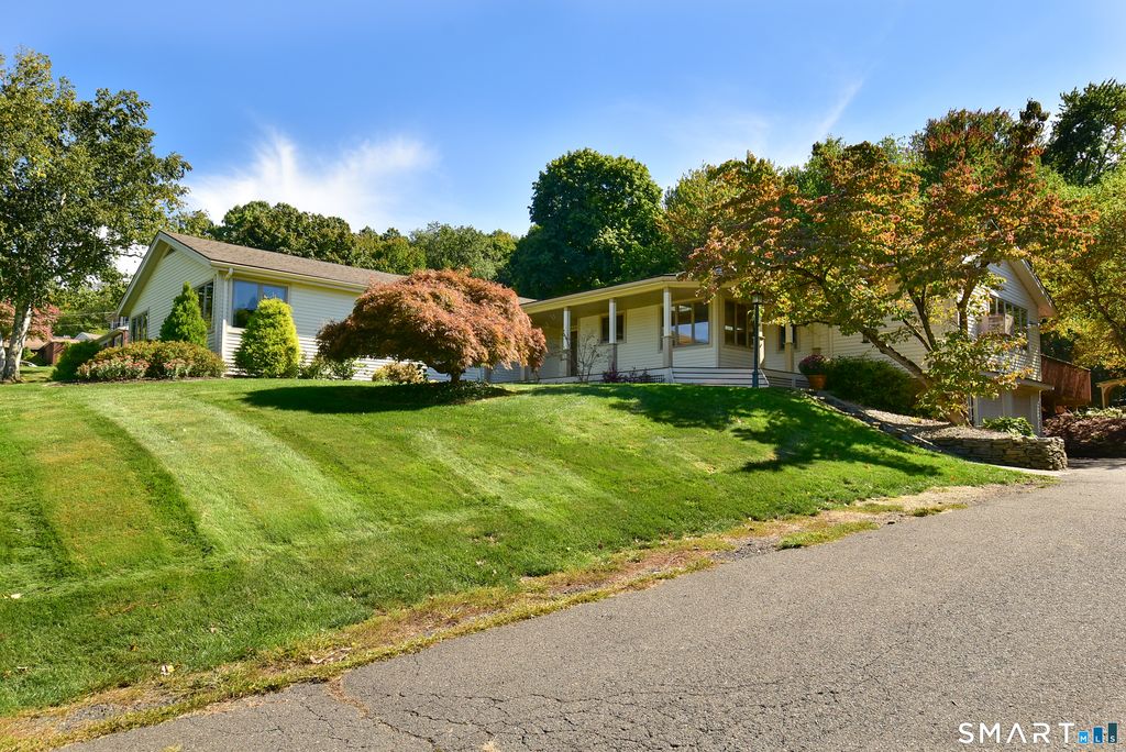 27 Gail Drive, Ellington, CT 06029