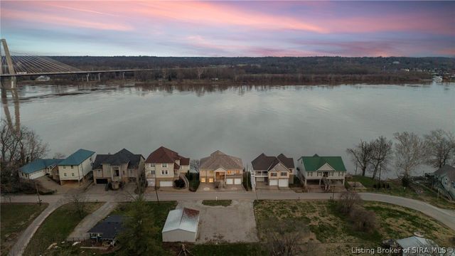 4706 Upper River Road, Jeffersonville, IN 47130