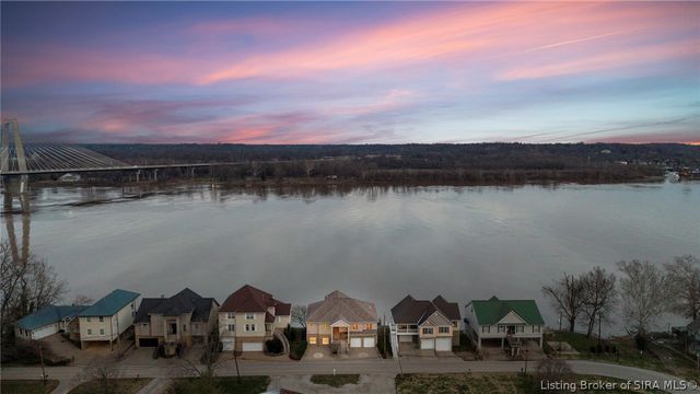 4706 Upper River Road, Jeffersonville, IN 47130