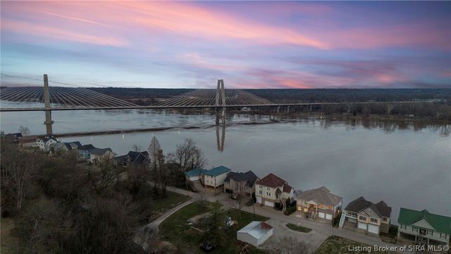 4706 Upper River Road, Jeffersonville, IN 47130