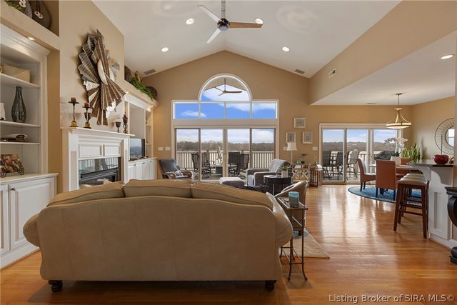 4706 Upper River Road, Jeffersonville, IN 47130