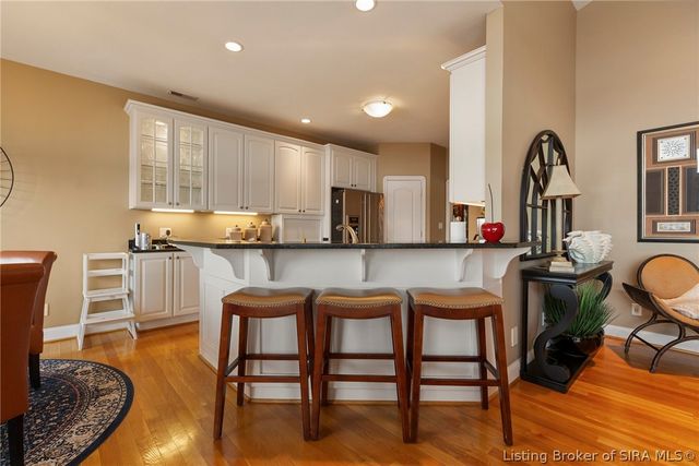 4706 Upper River Road, Jeffersonville, IN 47130