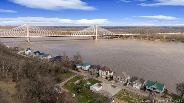 4706 Upper River Road, Jeffersonville, IN 47130