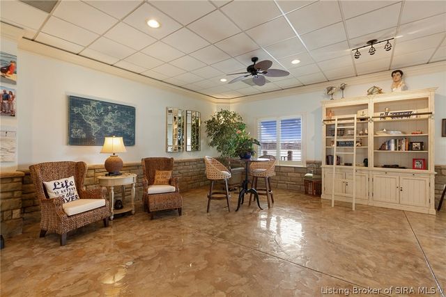 4706 Upper River Road, Jeffersonville, IN 47130