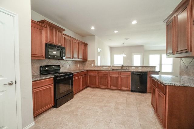 5236 Bear Valley Drive, Mckinney, TX 75071