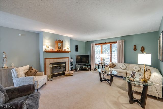 4890 Belden Park Drive NW, North Canton, OH 44720