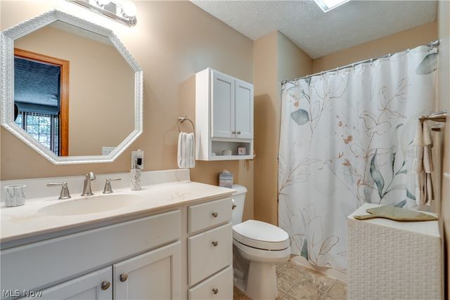 4890 Belden Park Drive NW, North Canton, OH 44720