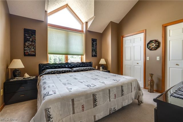 4890 Belden Park Drive NW, North Canton, OH 44720