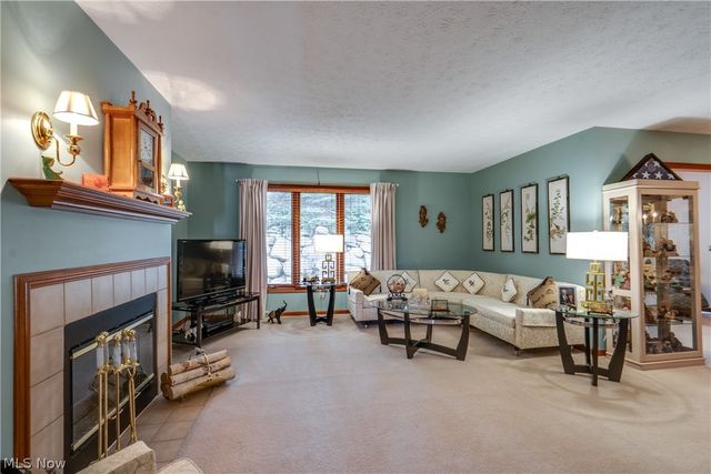 4890 Belden Park Drive NW, North Canton, OH 44720