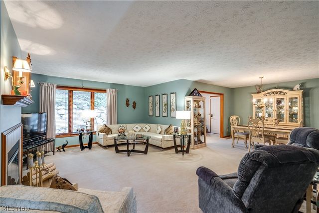 4890 Belden Park Drive NW, North Canton, OH 44720
