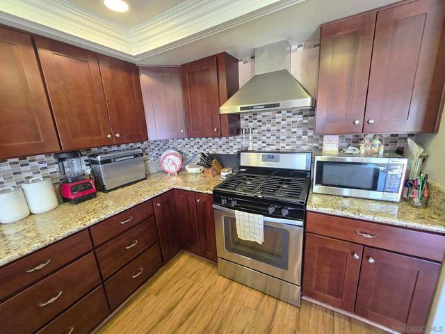 341 Rolling Hills, San Marcos, CA 92069