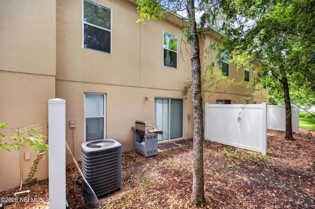 7038 SAINT IVES Court, Jacksonville, FL 32244