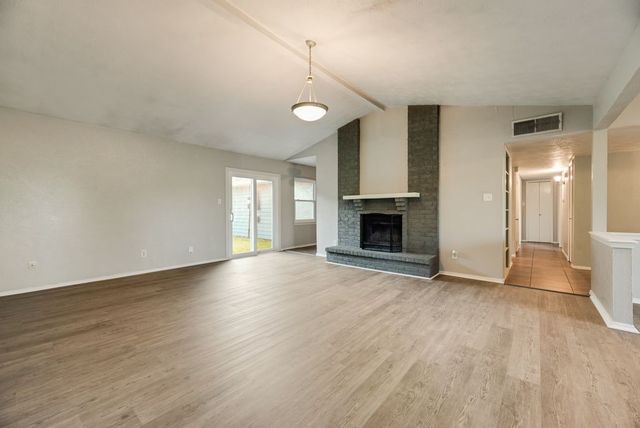 316 Matterhorn Street, Cedar Hill, TX 75104