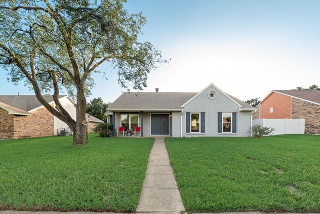 316 Matterhorn Street, Cedar Hill, TX 75104