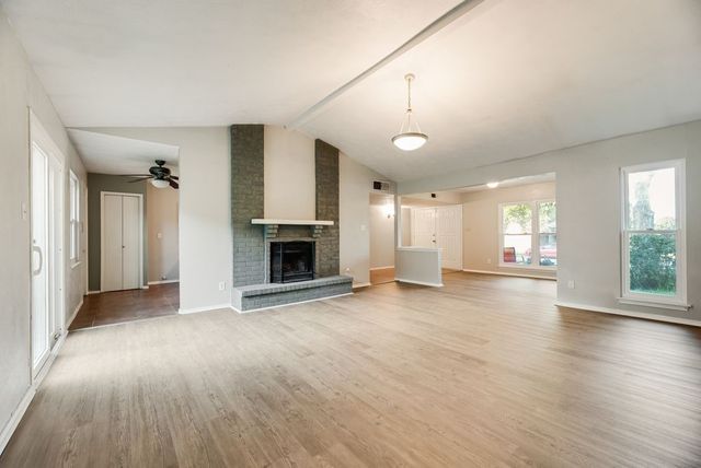 316 Matterhorn Street, Cedar Hill, TX 75104