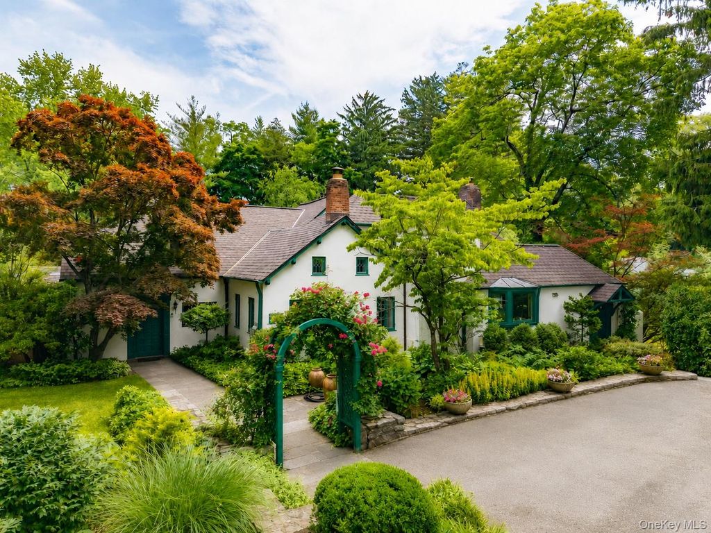 535 Woodlands Road, Harrison, NY 10528 — exterior