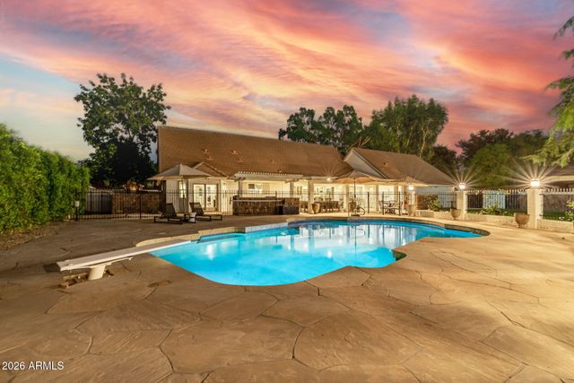 701 E ENCINAS Avenue, Gilbert, AZ 85234