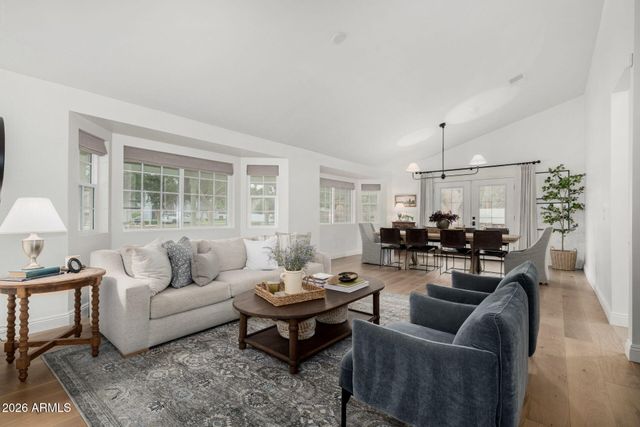 701 E ENCINAS Avenue, Gilbert, AZ 85234