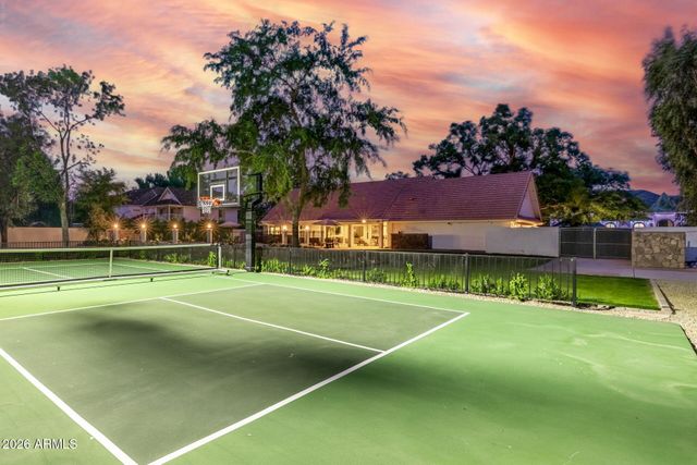 701 E ENCINAS Avenue, Gilbert, AZ 85234