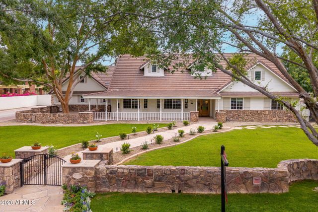 701 E ENCINAS Avenue, Gilbert, AZ 85234