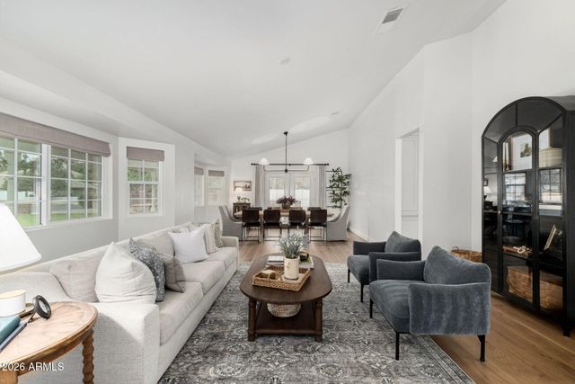 701 E ENCINAS Avenue, Gilbert, AZ 85234