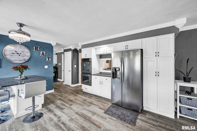 348 CIRCLE SHORE Drive, Washington, IL 61571