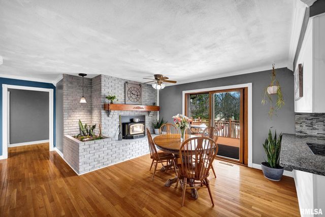 348 CIRCLE SHORE Drive, Washington, IL 61571