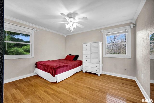 348 CIRCLE SHORE Drive, Washington, IL 61571