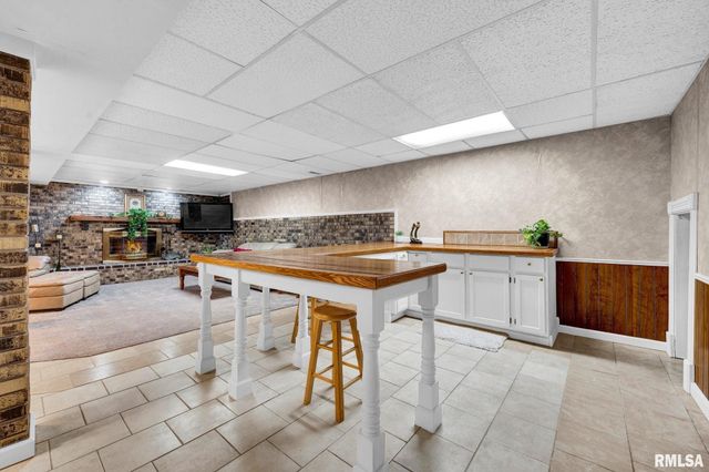 348 CIRCLE SHORE Drive, Washington, IL 61571