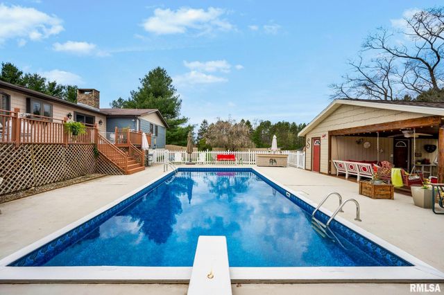 348 CIRCLE SHORE Drive, Washington, IL 61571