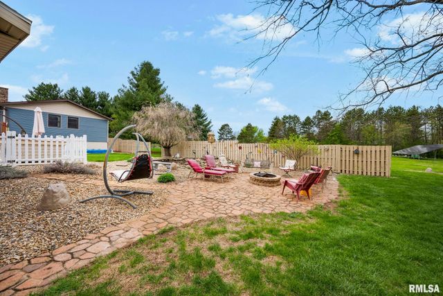 348 CIRCLE SHORE Drive, Washington, IL 61571