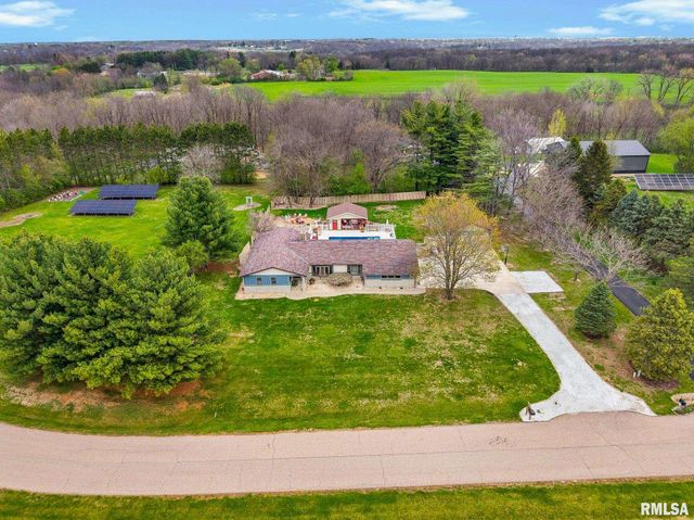 348 CIRCLE SHORE Drive, Washington, IL 61571