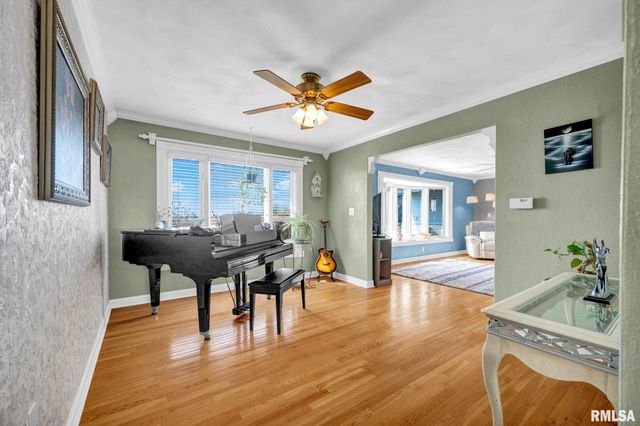 348 CIRCLE SHORE Drive, Washington, IL 61571