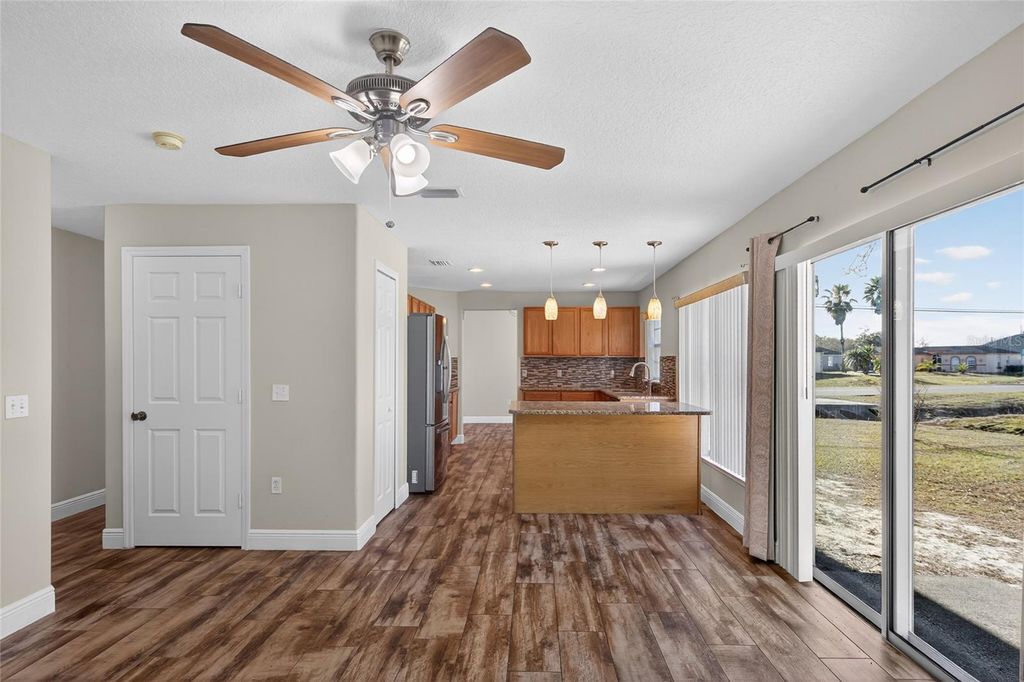 Image 15 of property listing at 1001 DAMPIERRE COURT, Kissimmee, FL 34759